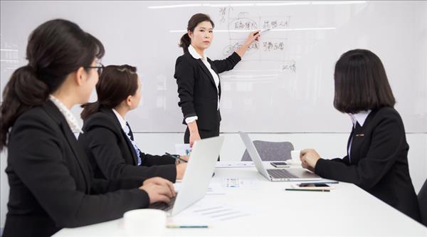 　　保险的赔偿是需要满足相应的条件的，这个条件就是要发生相应的事故才可以进行索赔的，如果去进行骗保的就是会依据法律进行判刑的。下面就让法律快车小编为大家带来制造假车祸骗保会被判刑吗的相关内容，一起来看看吧。