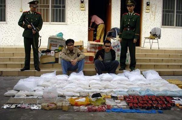 抓到贩毒人员应该怎么处理